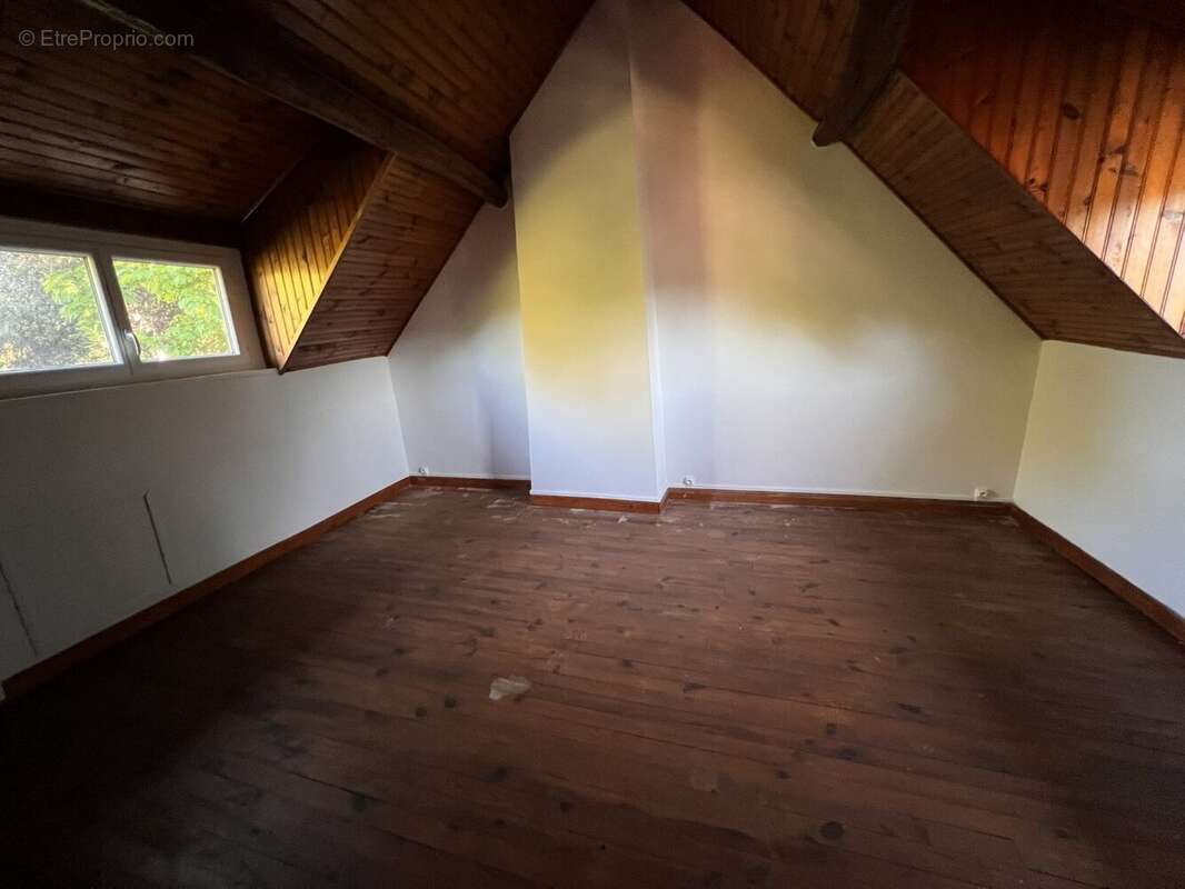 Maison à SAINT-CHERON