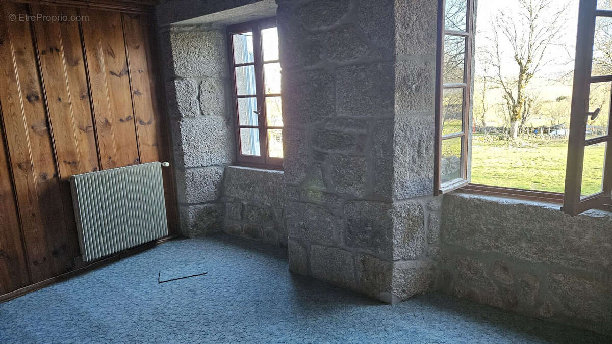 Authentique Corps de ferme en pierre - Potentiel Exceptionnel - photo 7