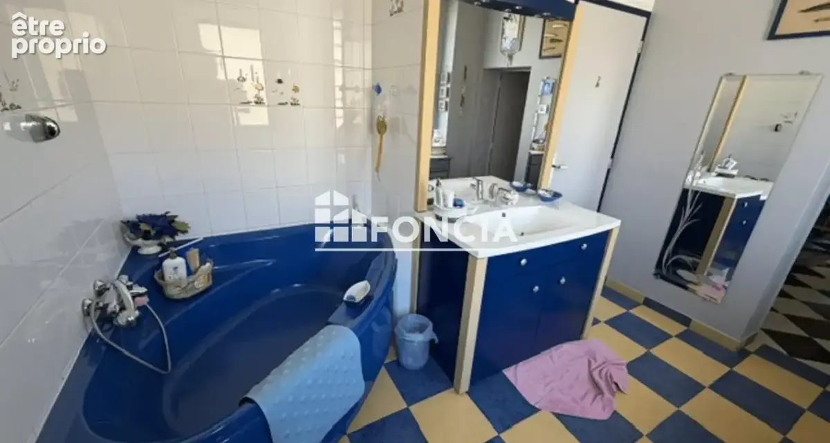 Propriété de caractère à deux pas du village - photo 9