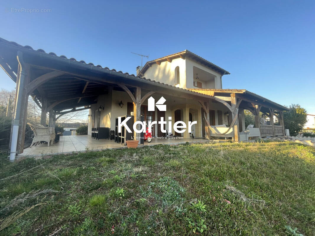 Maison à MONTPON-MENESTEROL