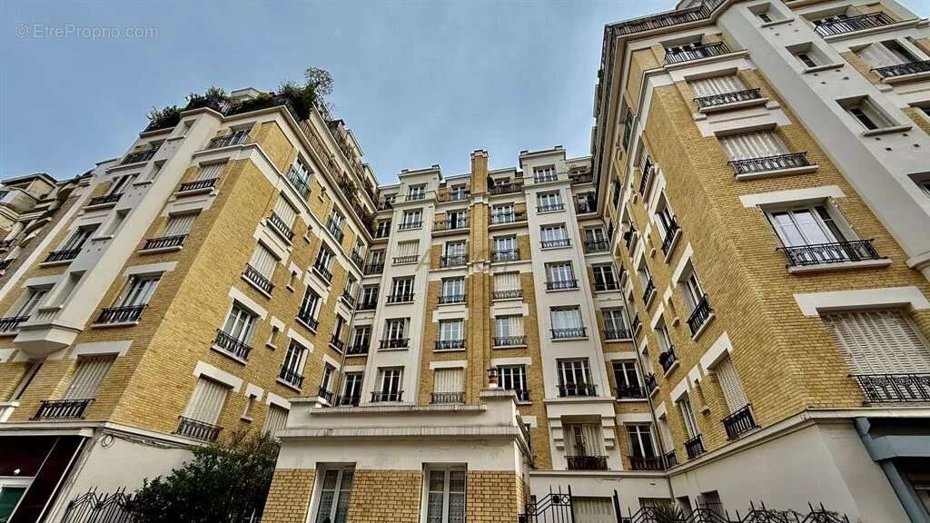 Appartement à ASNIERES-SUR-SEINE