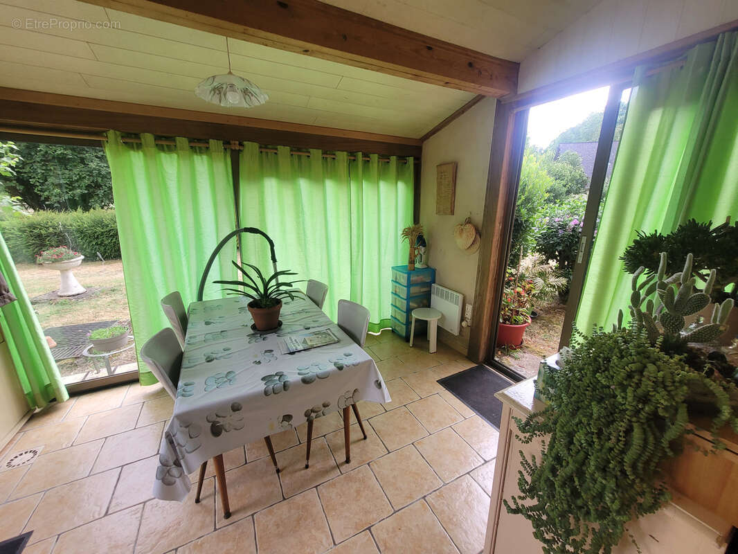 A vendre - maison de campagne en bon etat - secteur de parce sur sarthe - photo 5