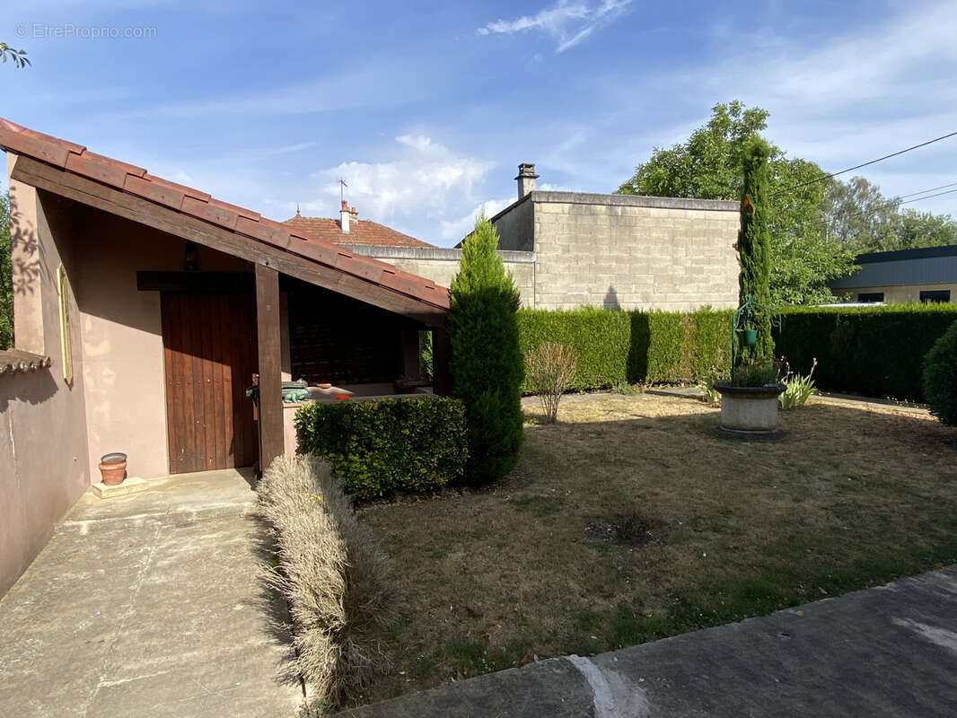 Maison à ANCERVILLE