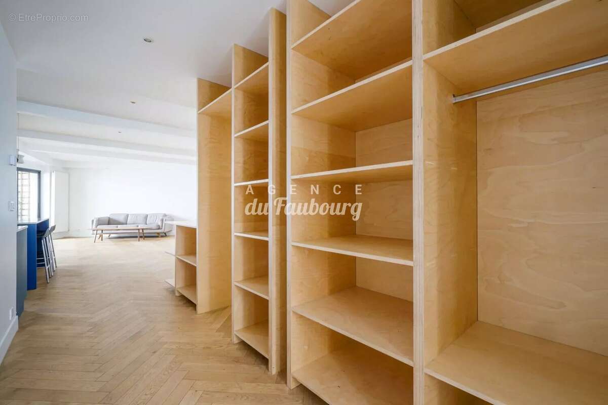 Appartement à PARIS-10E