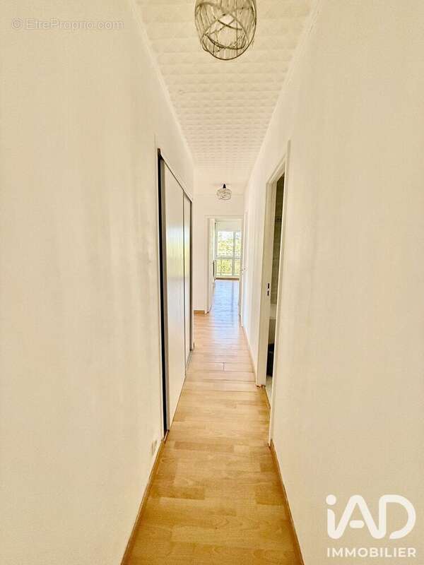 Appartement 79 m² à Sevran  - photo 7