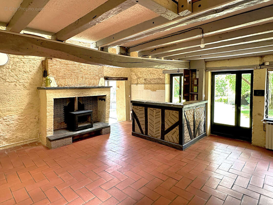 Maison à BEAURONNE