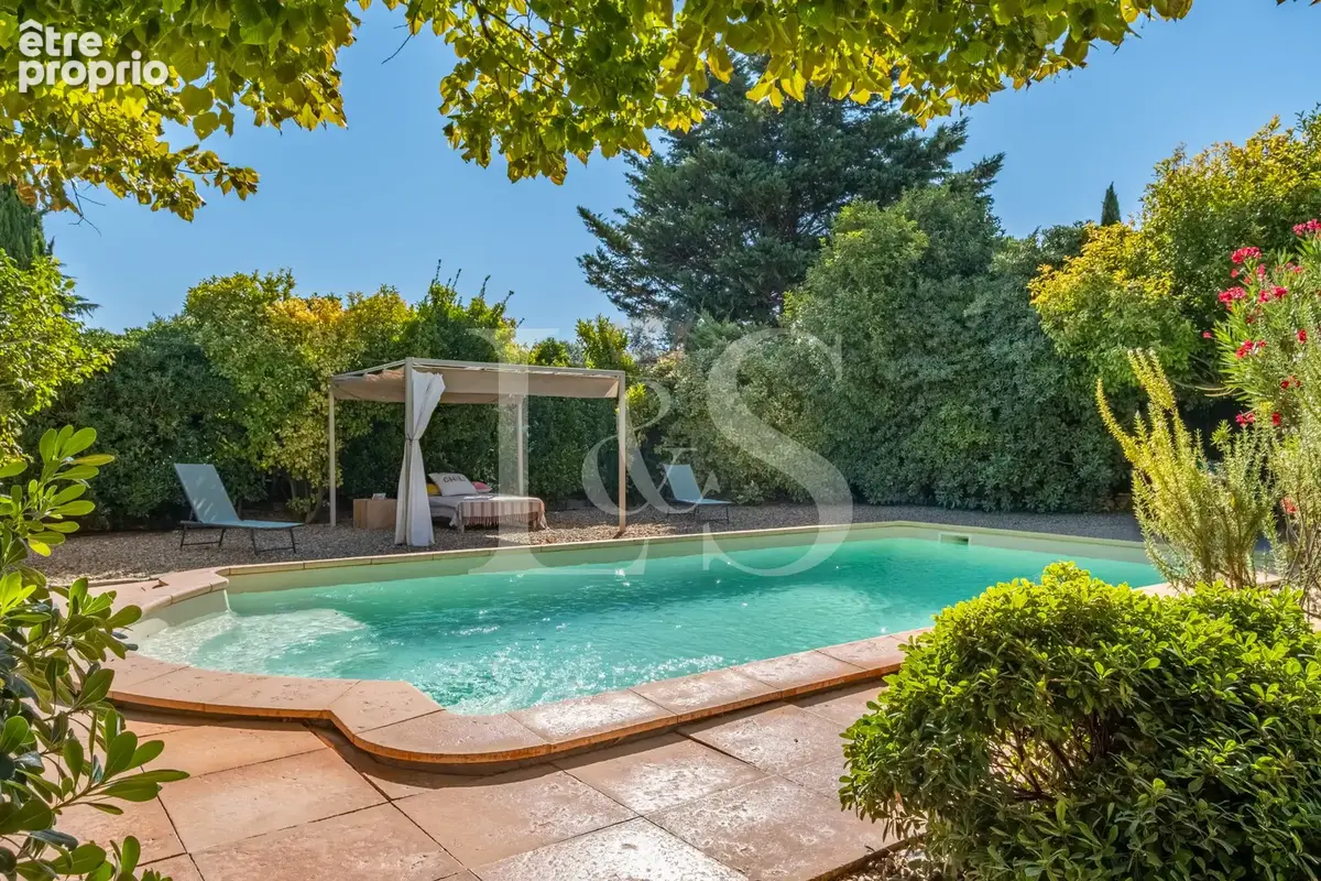 Villa avec adorable jardin et piscine à l'Isle sur la sorgue - photo 5
