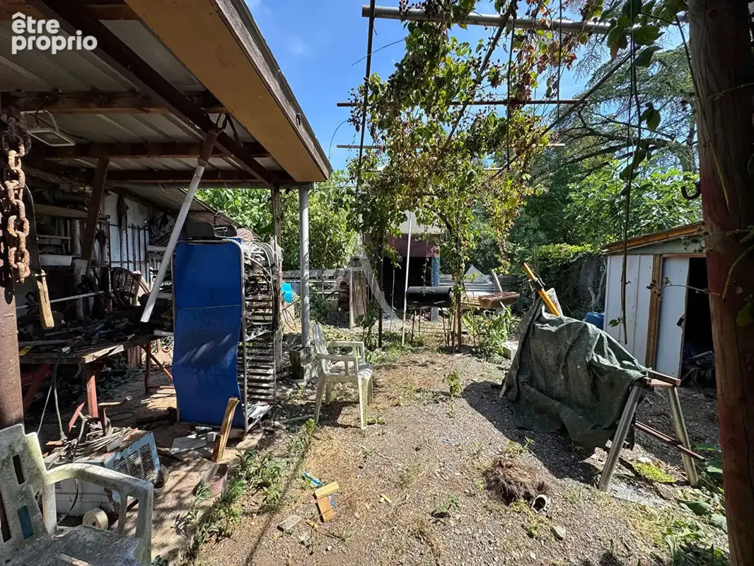 Labastide de Lévis . Maison de 415 m² - photo 2
