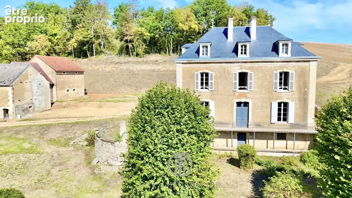 Propriété rare avec maison de maître, corps de fermé loué, tourelle et de nombreuses dépendances - photo 40