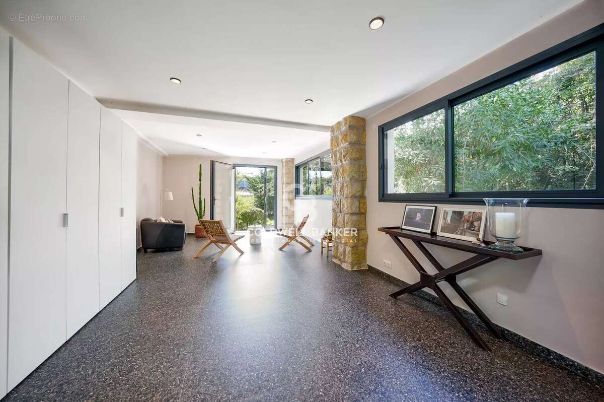 Maison à MOUGINS
