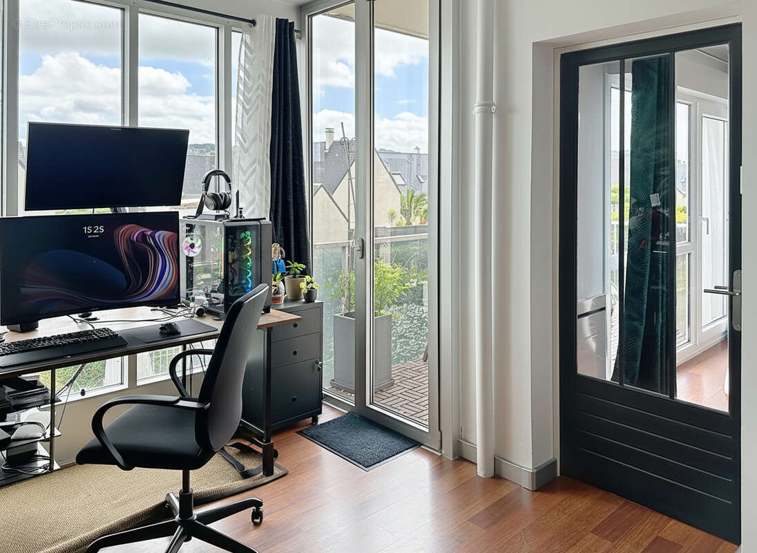 Appartement à TOURLAVILLE