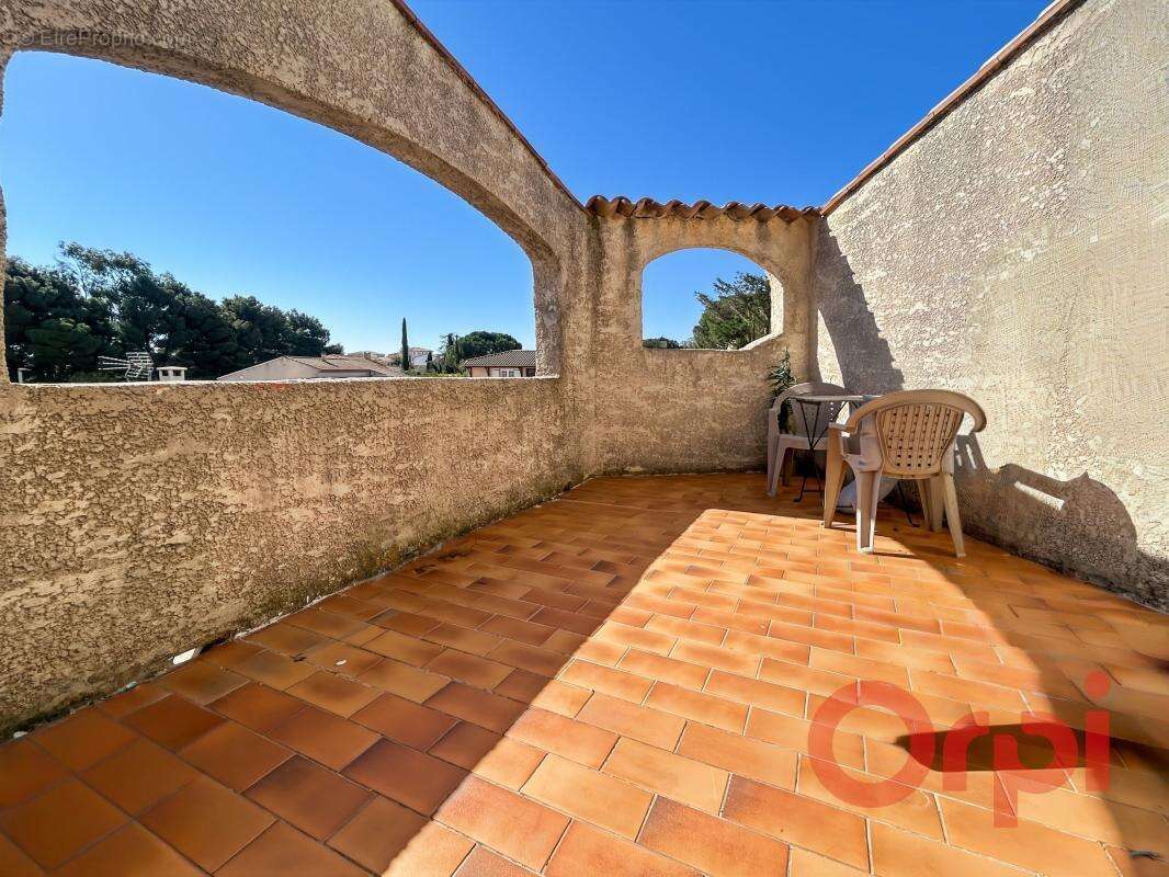 Maison 3 faces avec piscine, terrasse plein sud et sous-sol aménagé - photo 16
