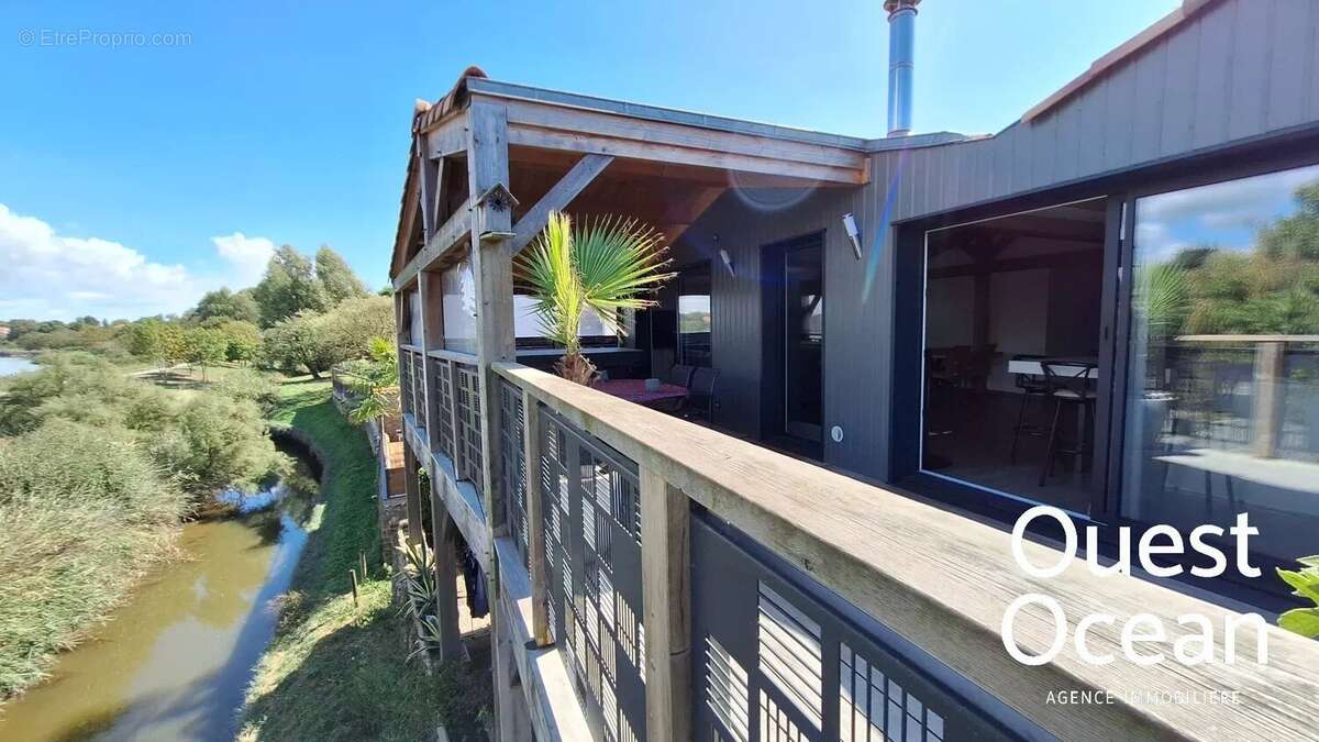 Maison à TALMONT-SAINT-HILAIRE