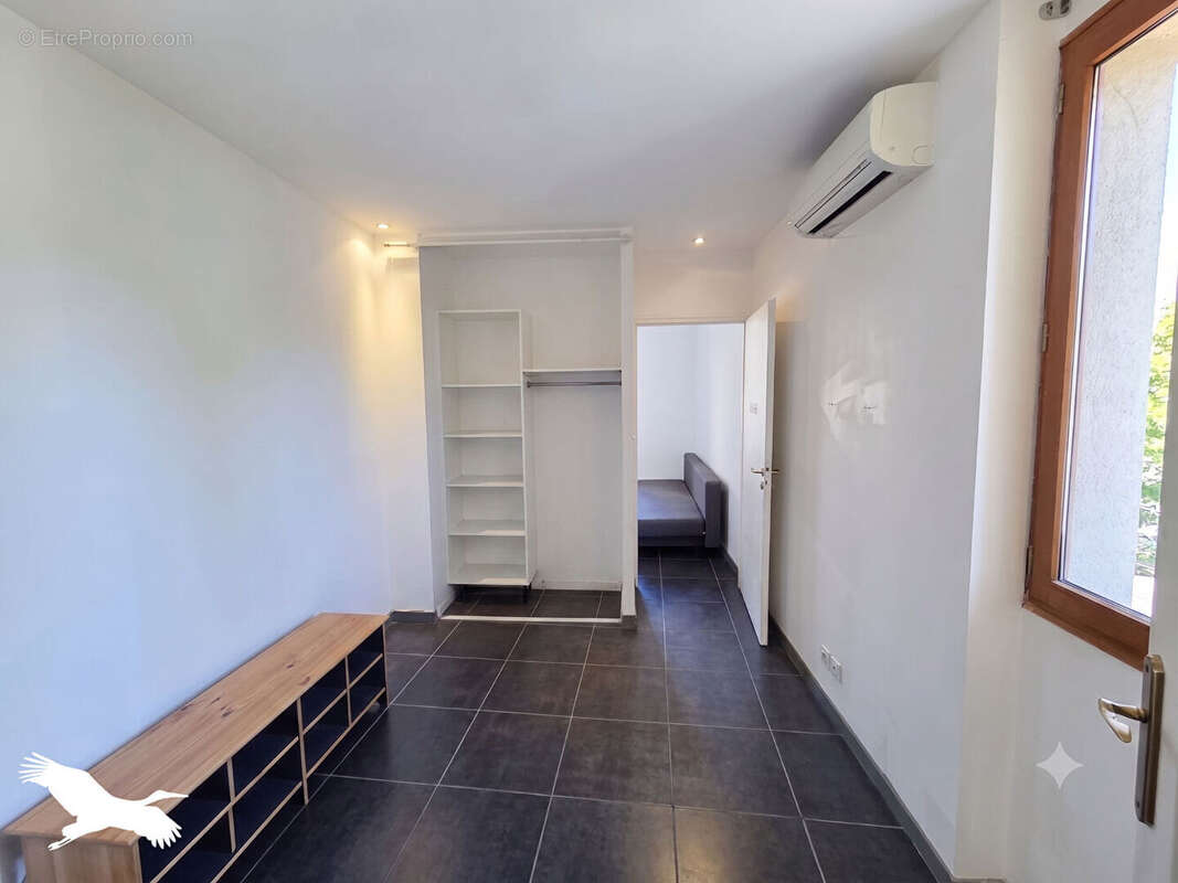 Appartement à MARSEILLE-11E
