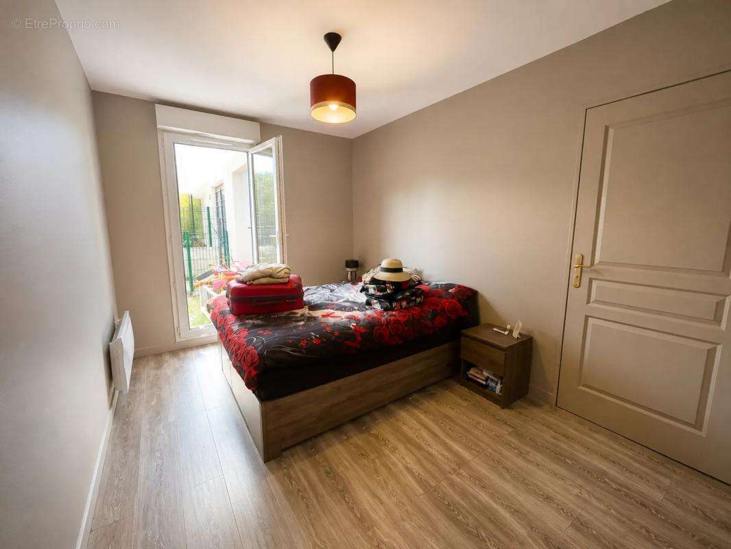 Appartement de 4 pièces de 84 m² à Beaumont-sur-Oise - photo 6