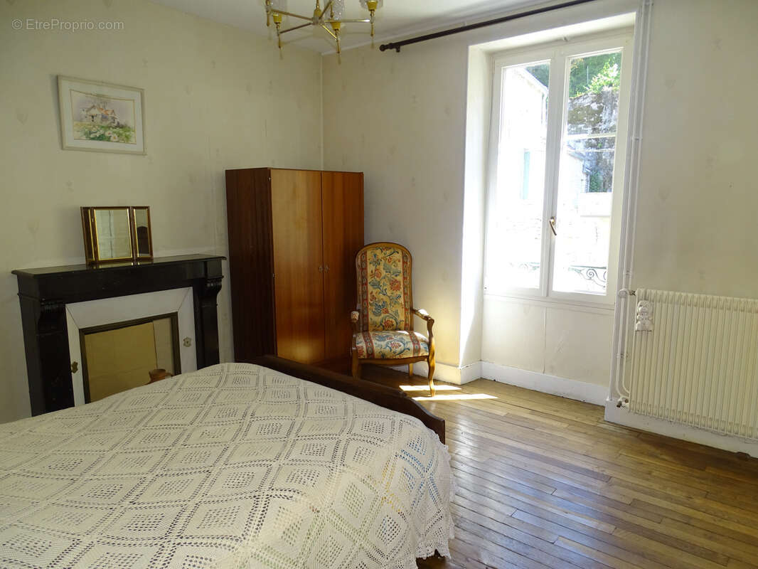 Maison à CHATILLON-SUR-SEINE