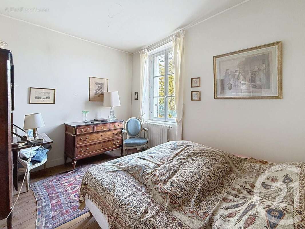 Maison à MARY-SUR-MARNE