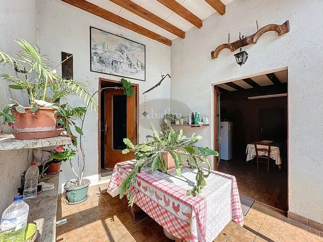 Maison à SAINTE-DODE