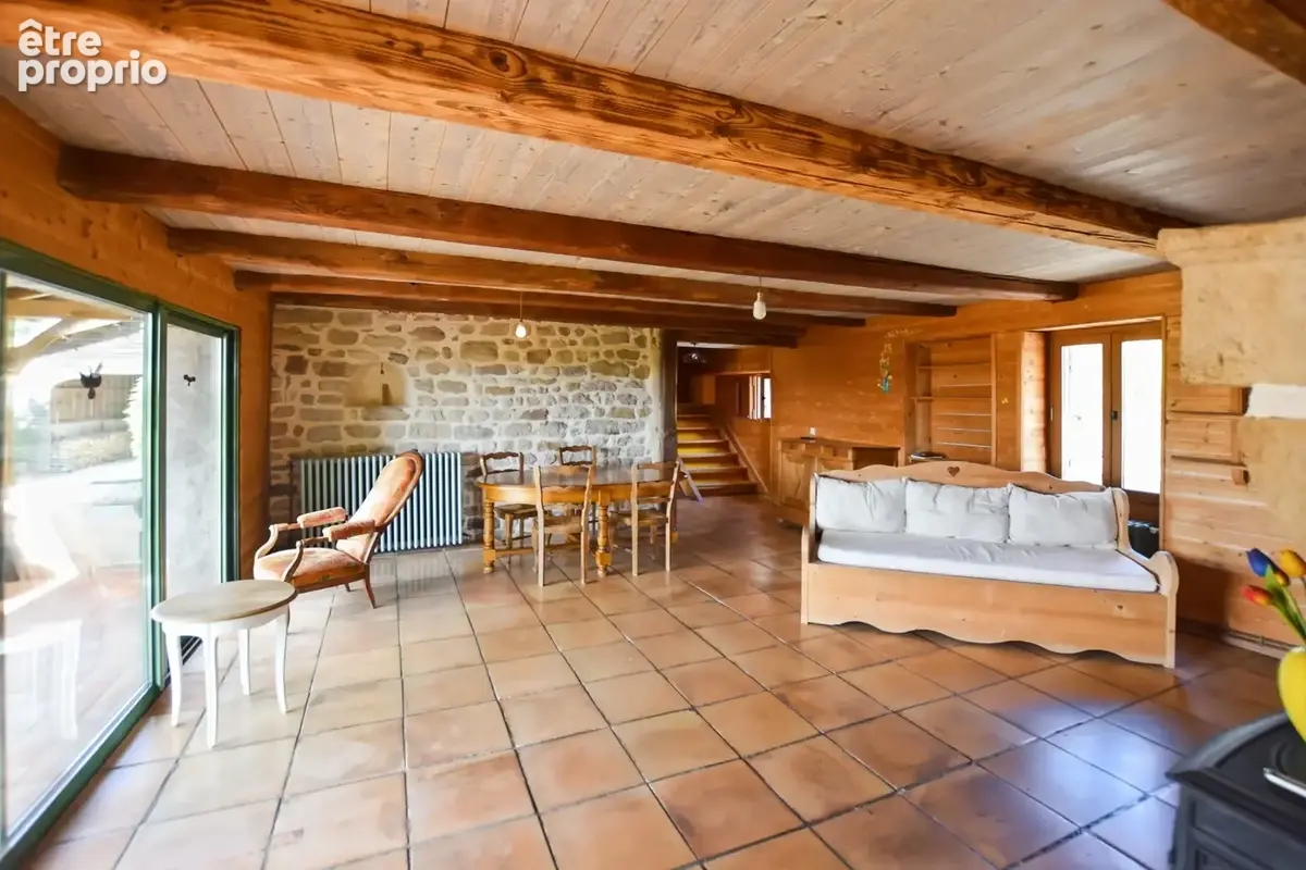 Maison en pierres de 120 m2 avec 5112 m2 de terrain SAINT EMILAND (71) - photo 4