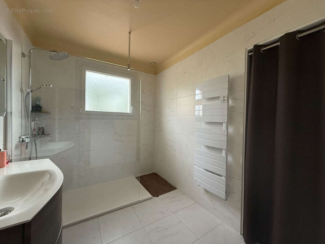 Maison Vue 5 pièce(s) 130 m2 sur 950 m² de terrain - photo 9