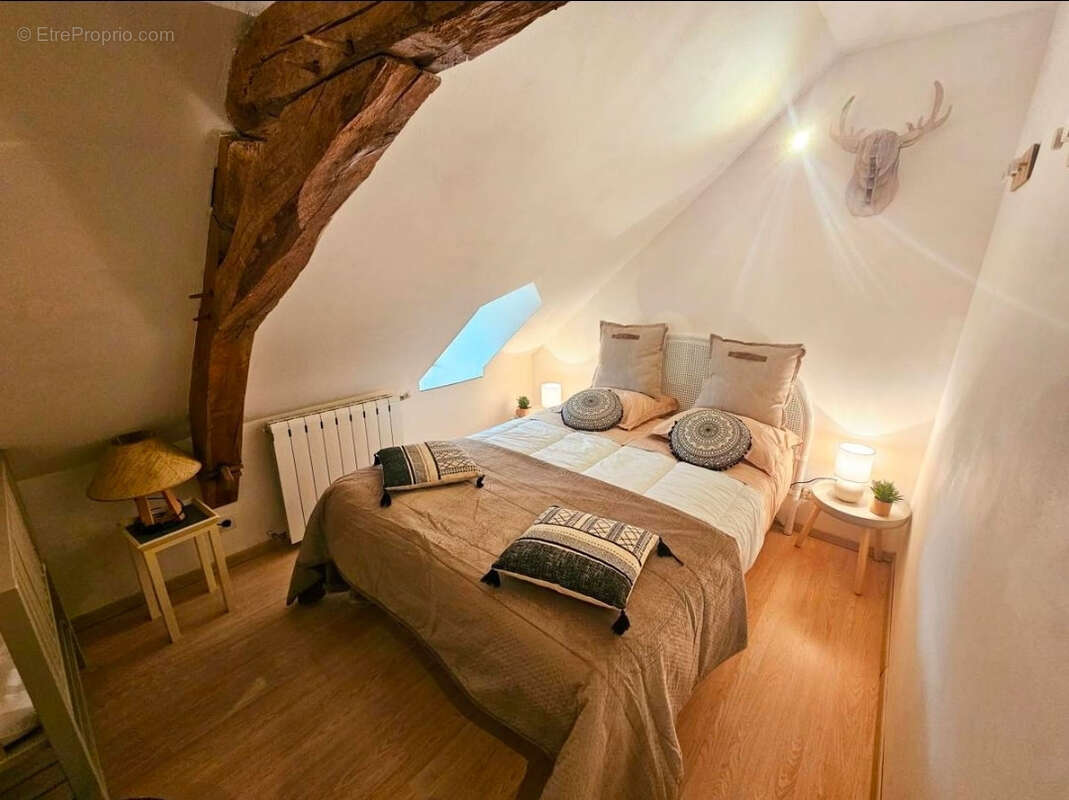 Maison à SAINT-JEAN-SAINT-GERMAIN