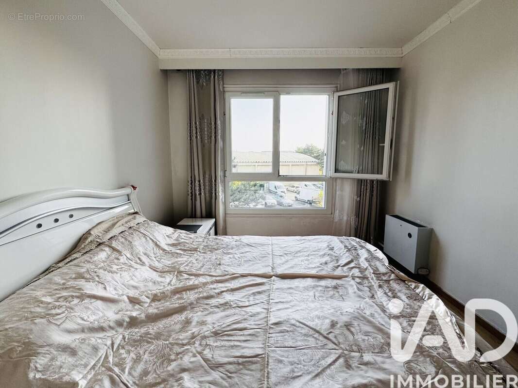 Photo 8 - Appartement à BAGNOLET