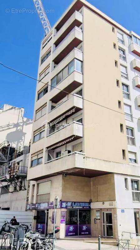 Appartement à MARSEILLE-13E