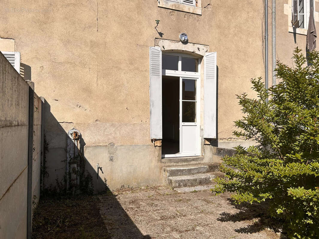 Maison à SAINT-GAULTIER