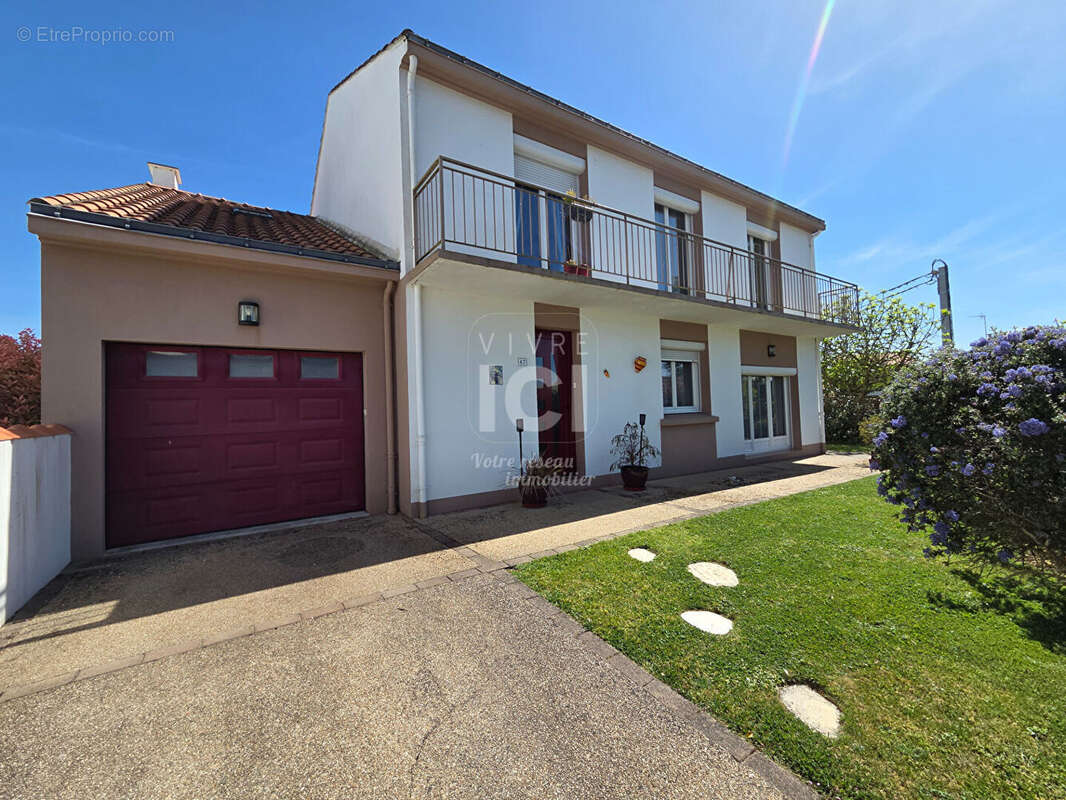 Maison à LA CHEVROLIERE