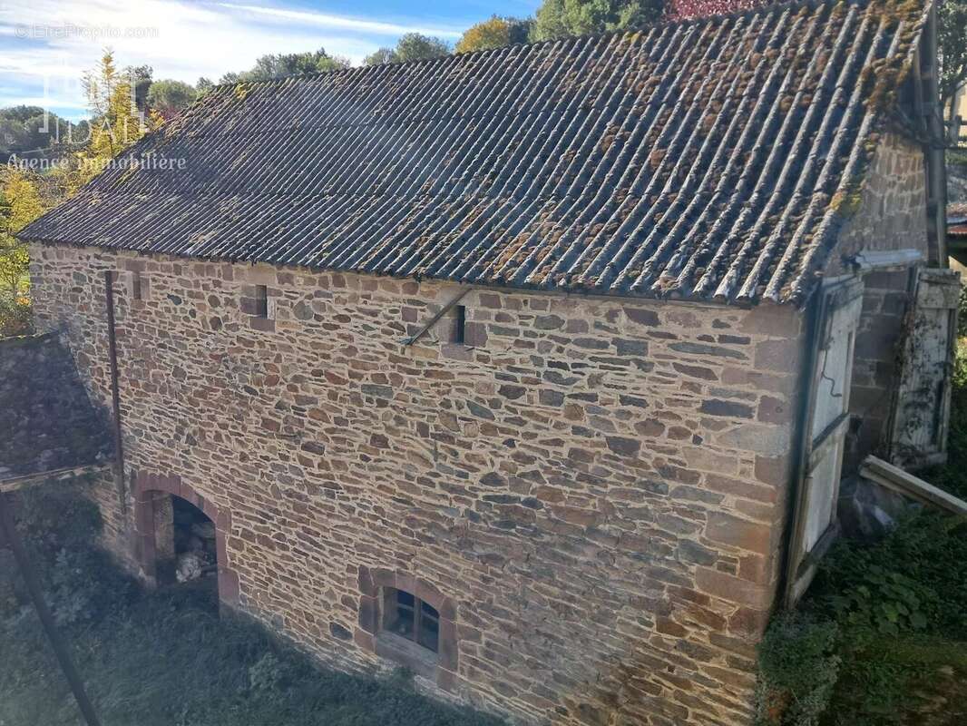 Maison à SAINT-PIERRE-DE-NOGARET