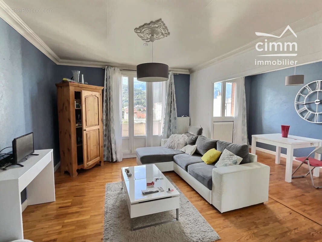 Appartement à SEYSSINET-PARISET