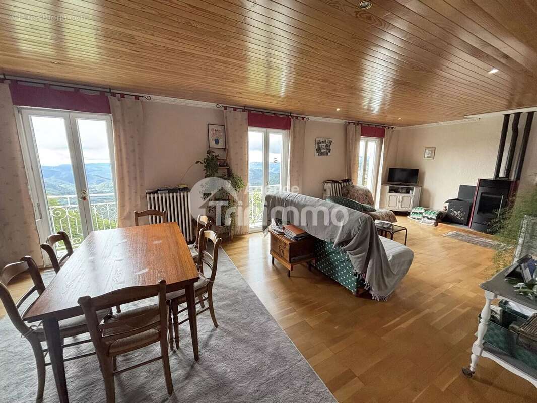Maison à LUCERAM