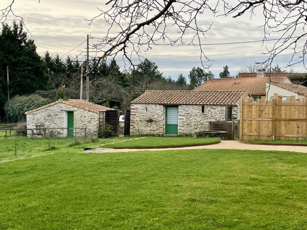 Maison à SAINT-MICHEL-CHEF-CHEF