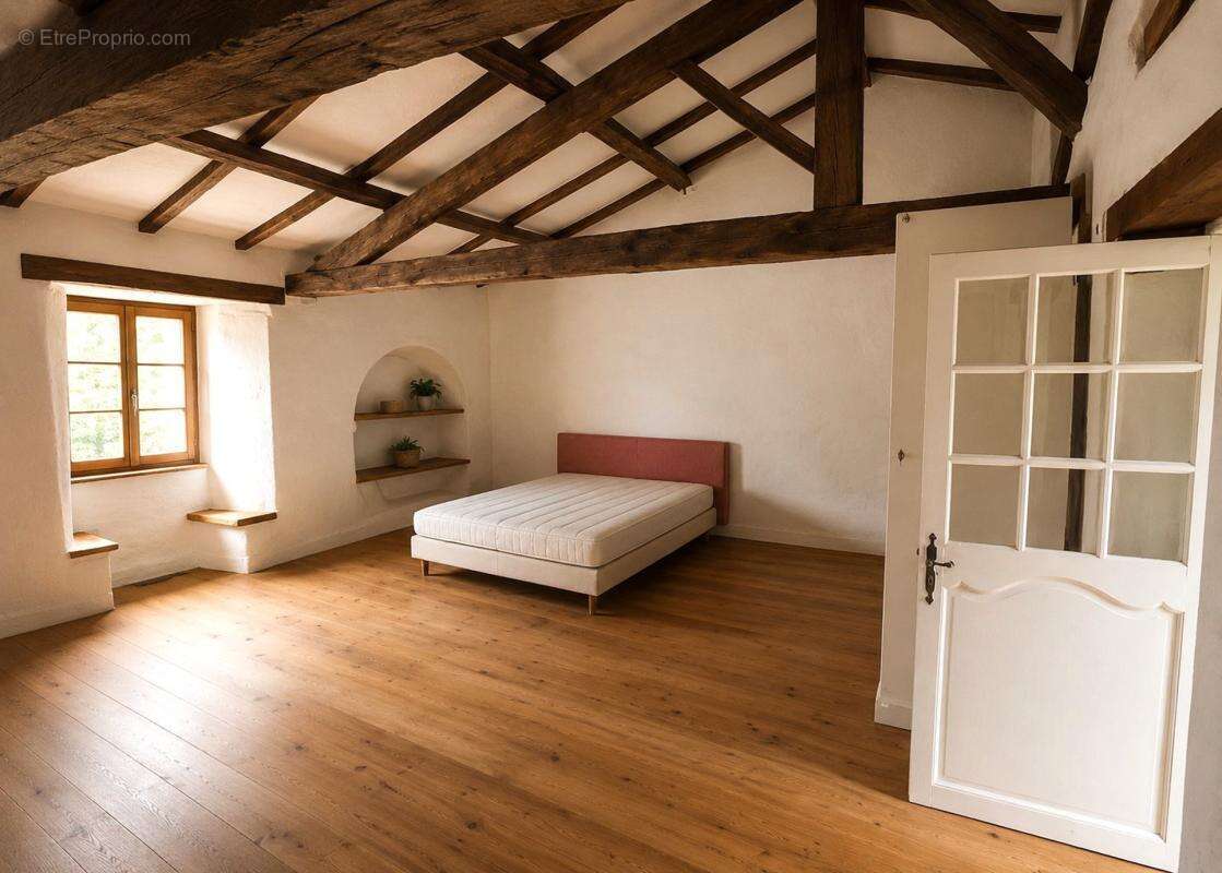 Maison 145 m² à Talmont-Sur-Gironde  - photo 15