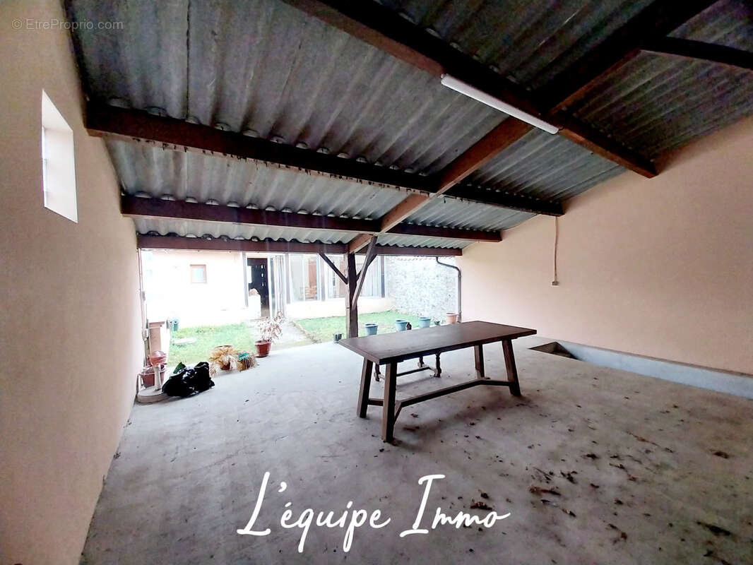 Maison à MAUVEZIN
