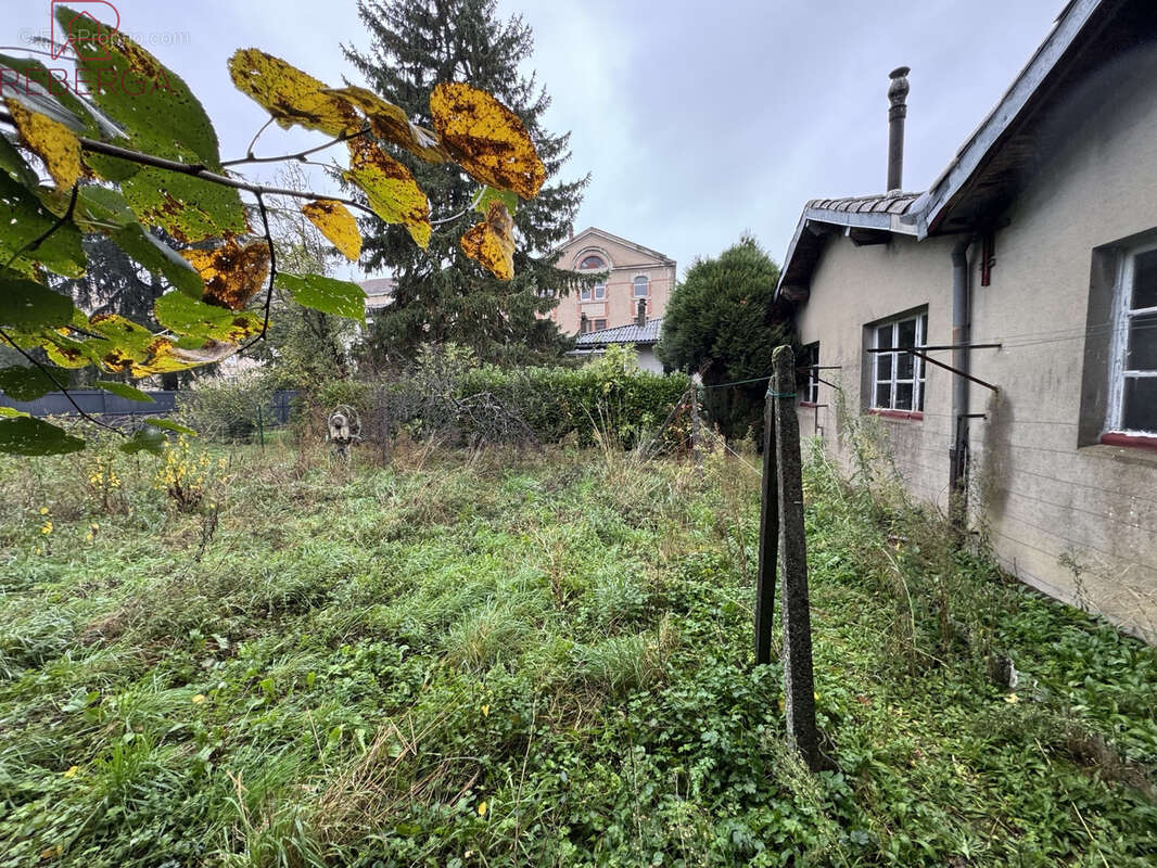 Maison à AUSSILLON