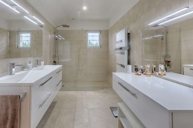 Maison à VILLAINES-SOUS-BOIS