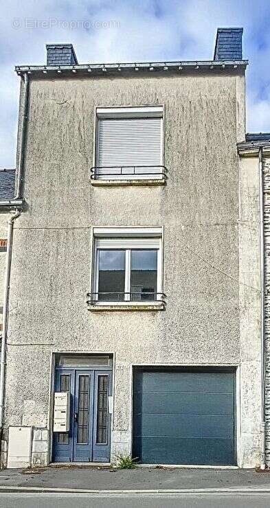 Appartement à CARENTOIR