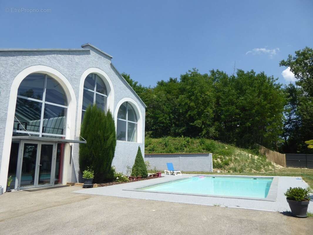 Maison à TREPT