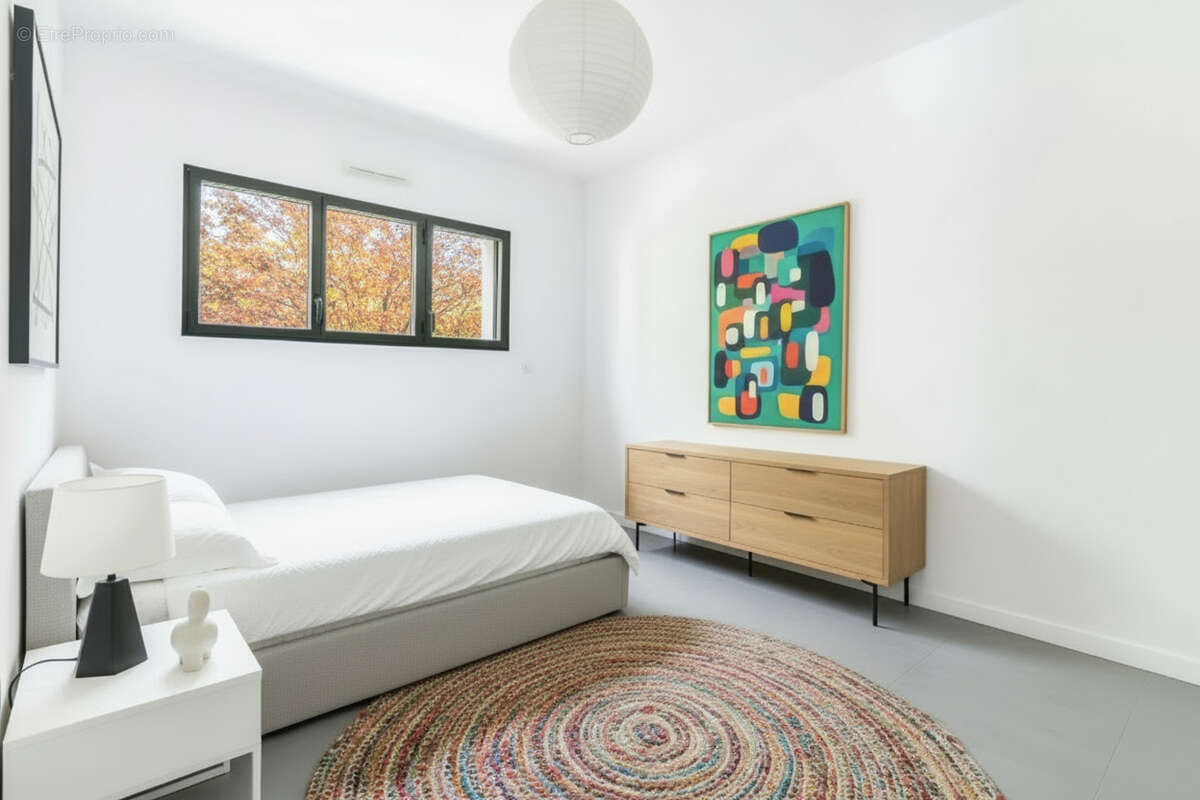 Maison à VERRIERES-LE-BUISSON