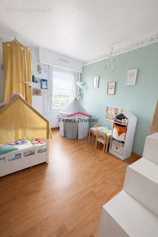 Appartement 70 m² à Franconville  - photo 8