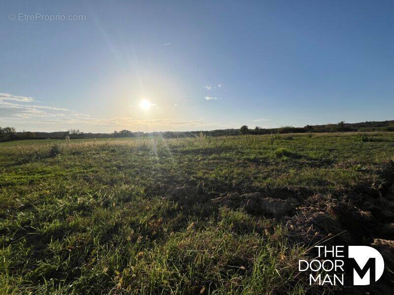 Terrain à LABOURGADE