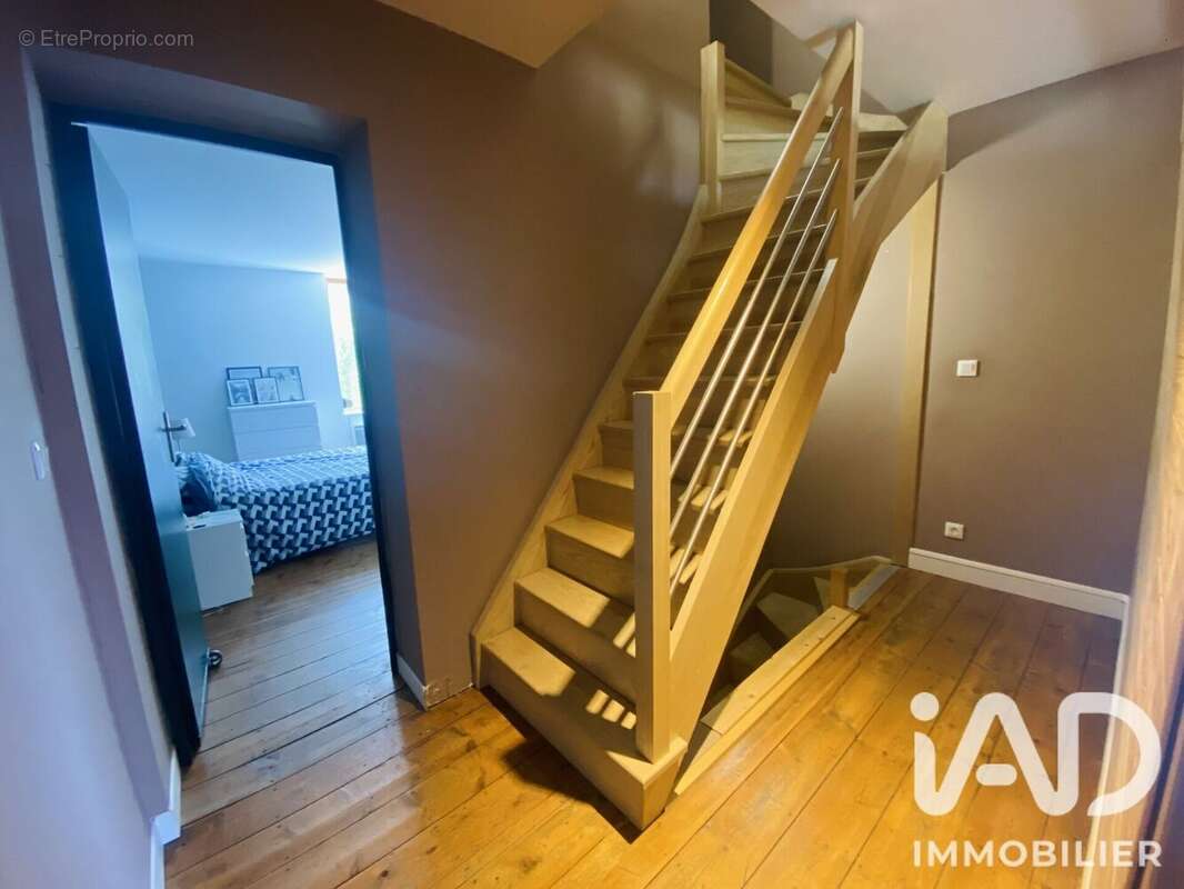 Maison 105 m² à Carvin  - photo 5