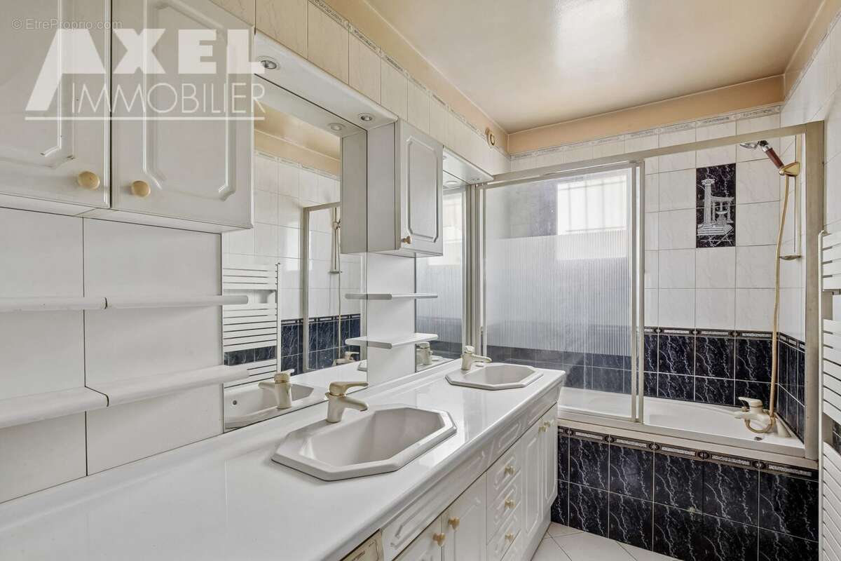 Maison à BOIS-D'ARCY