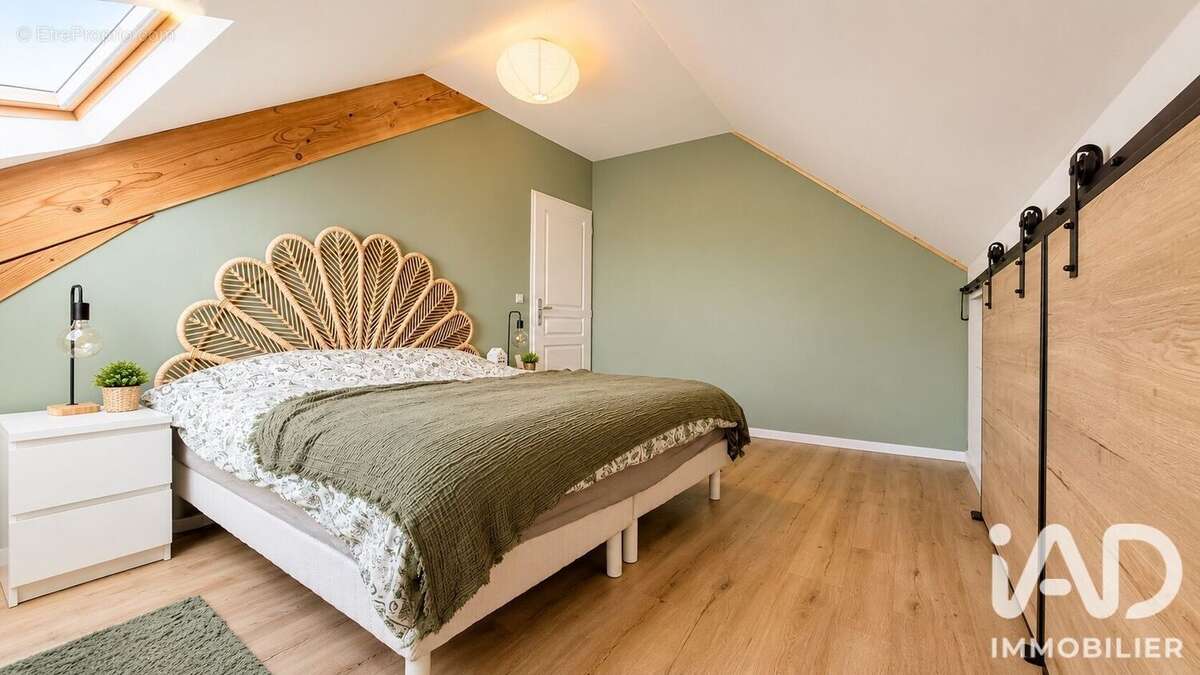 Appartement 90 m² à Audun-Le-Roman  - photo 7