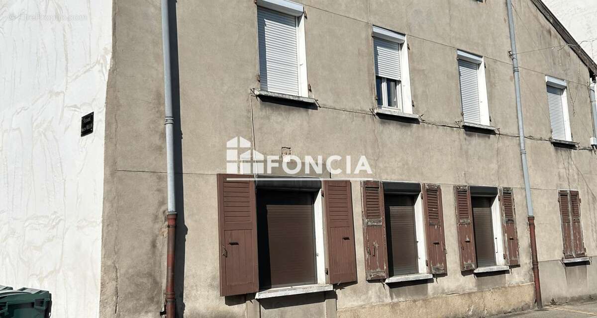 Appartement à LE PEAGE-DE-ROUSSILLON