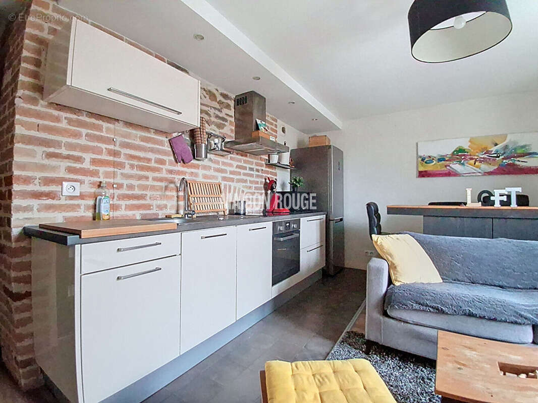 Appartement d'exception-En plein coeur de Rennes, la gare à environ 200 mètres-Idéal investissement ou premier achat - photo 4