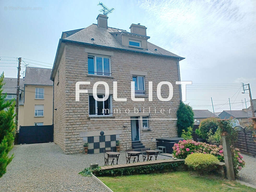 Maison Pontorson 8 pièce(s) 159 m2 - photo 17