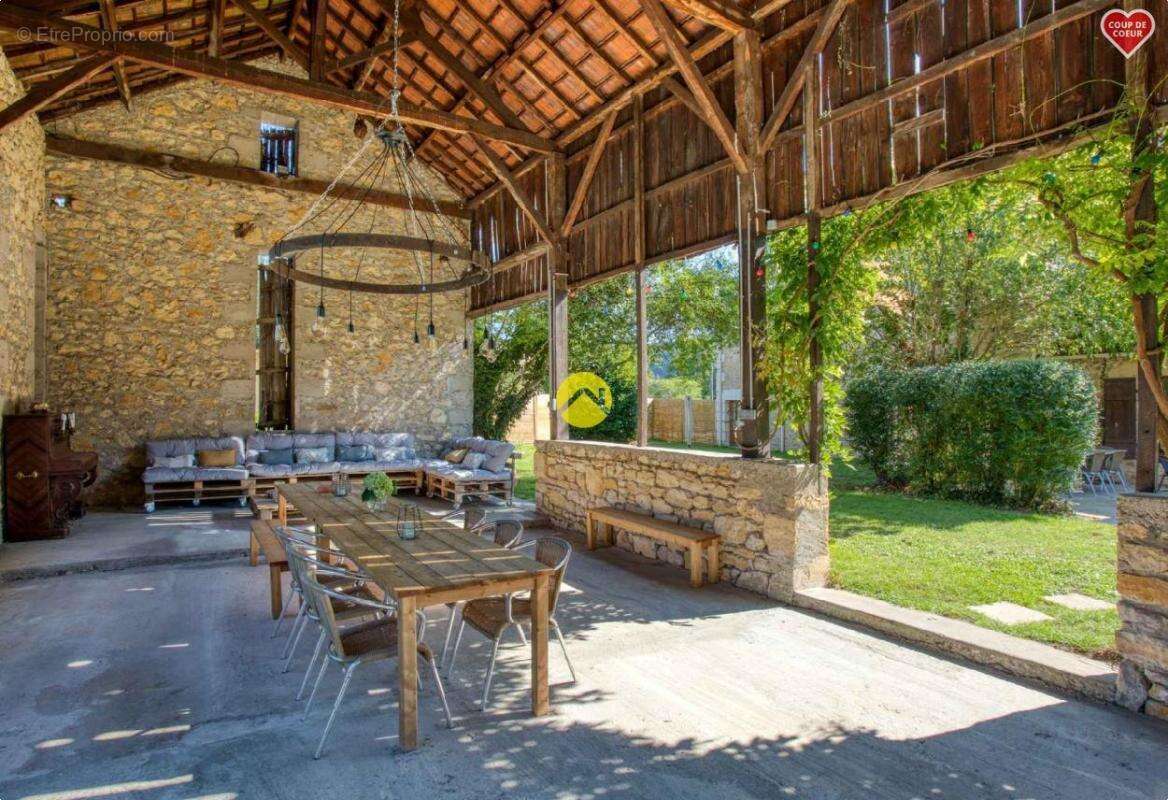 Maison à TREMOLAT