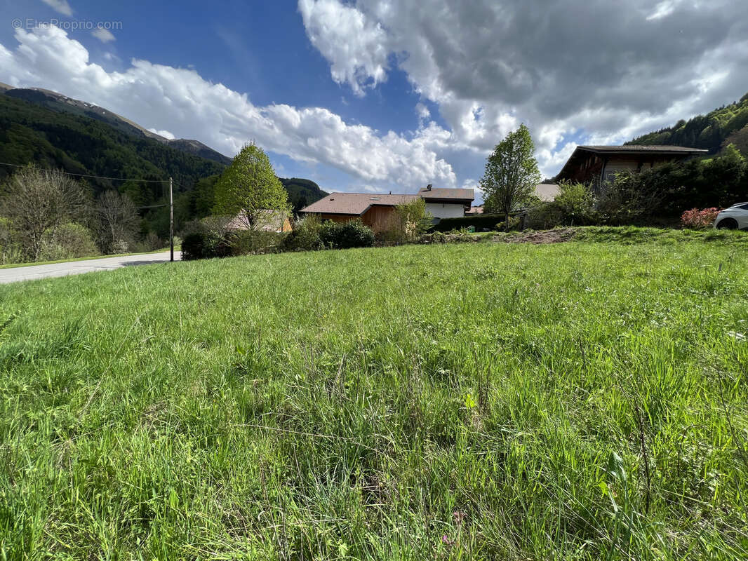 Terrain à LES CLEFS